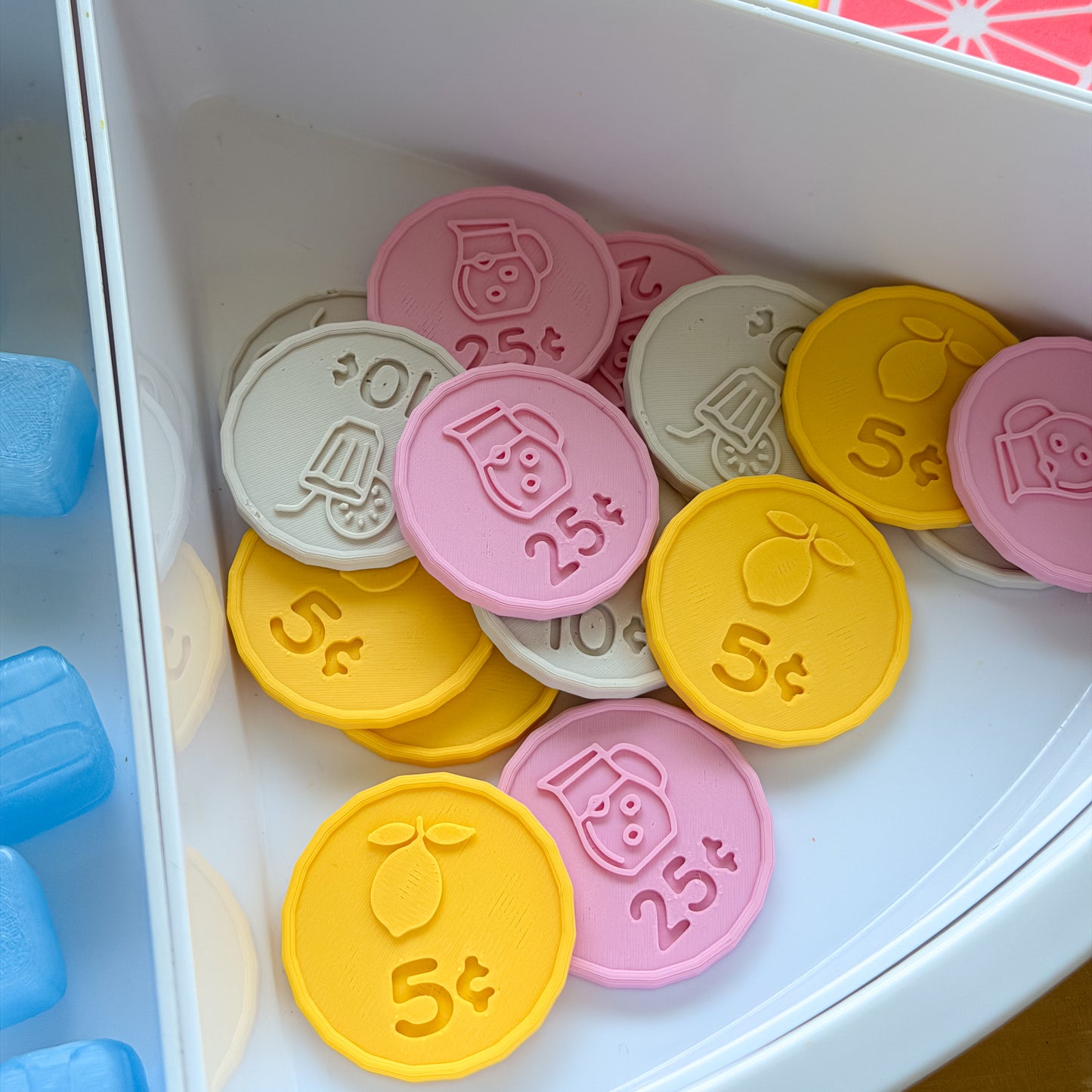 Lemonade Stand Counter Set