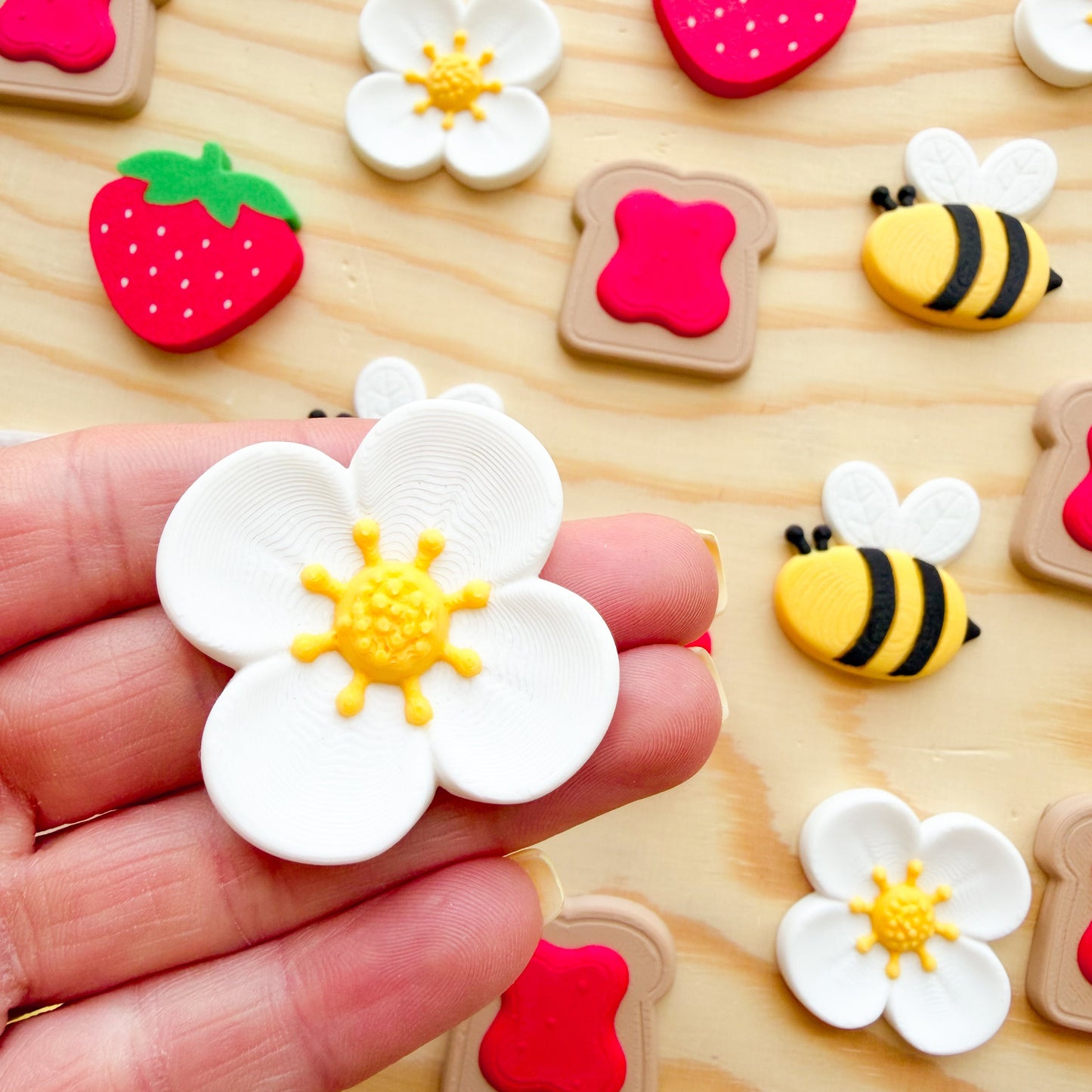 Strawberry Themed Play Pieces/Counters (25 pc) ✨ PRE-ORDER RESTOCK ✨
