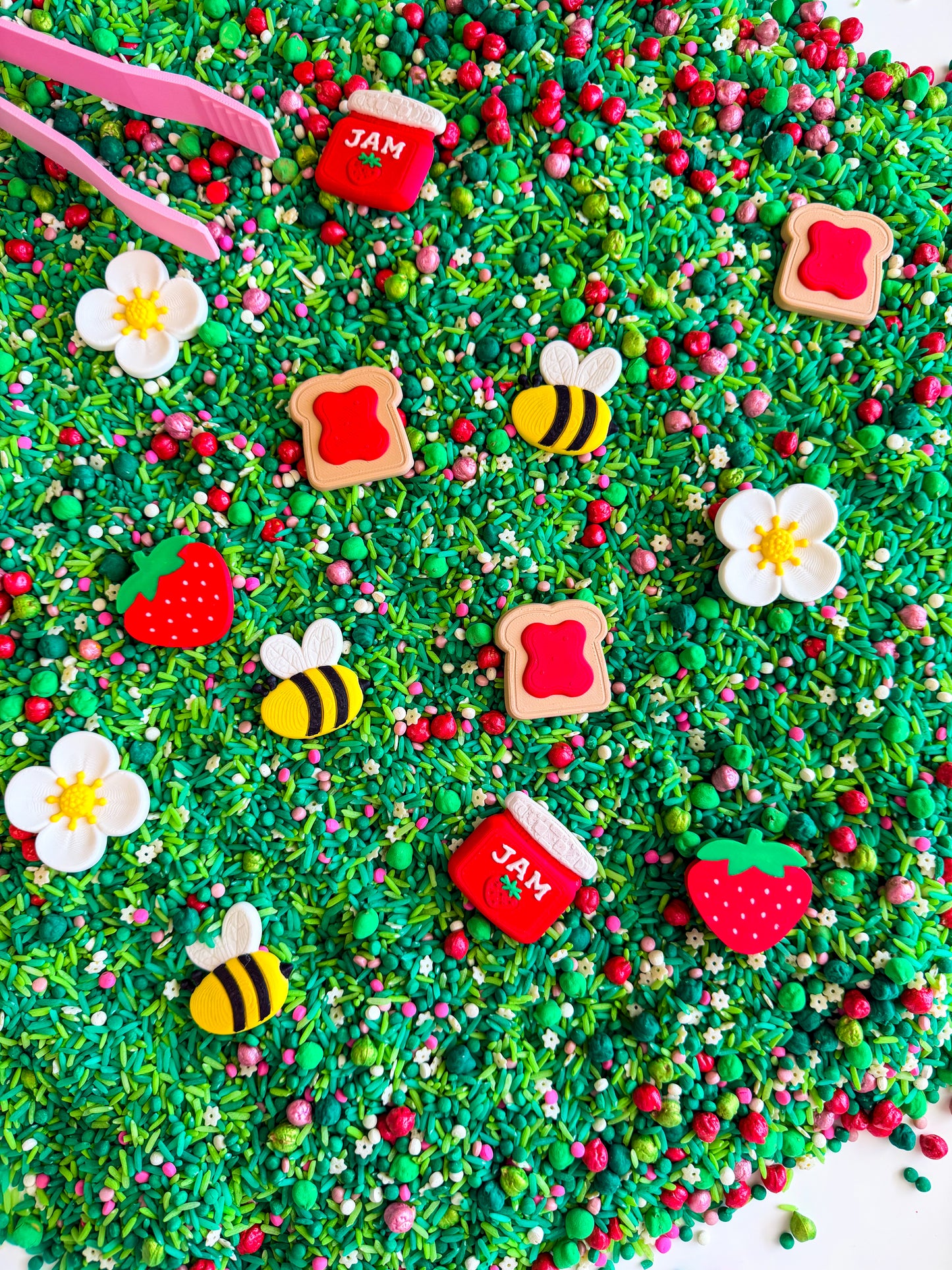 Strawberry Themed Play Pieces/Counters (25 pc) ✨ PRE-ORDER RESTOCK ✨