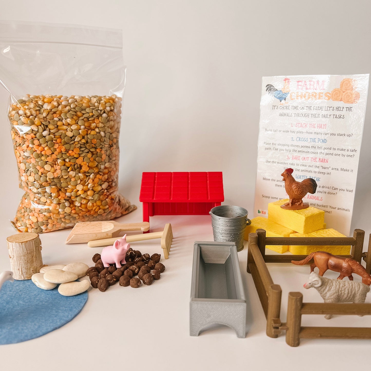 On The Farm Sensory Kit - Base + Bits & Bobs (No Bin)